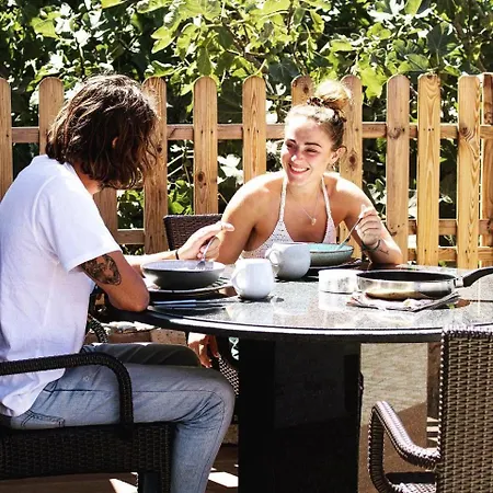 Sun - Surf Camp&hostel