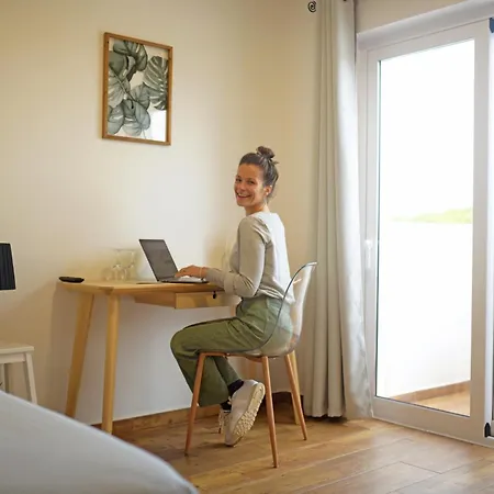 Sun - Surf Camp&hostel Sagres