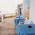Sun - Surf Camp & Hostel Sagres