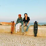 Sun - Surf Camp & Σάγκρες